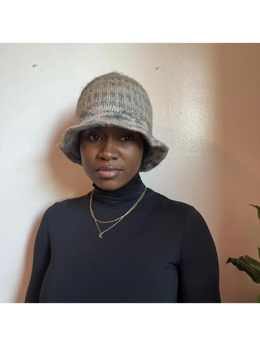 70s Grey Knit Bucket Hat Fuzzy Marled Wool 25